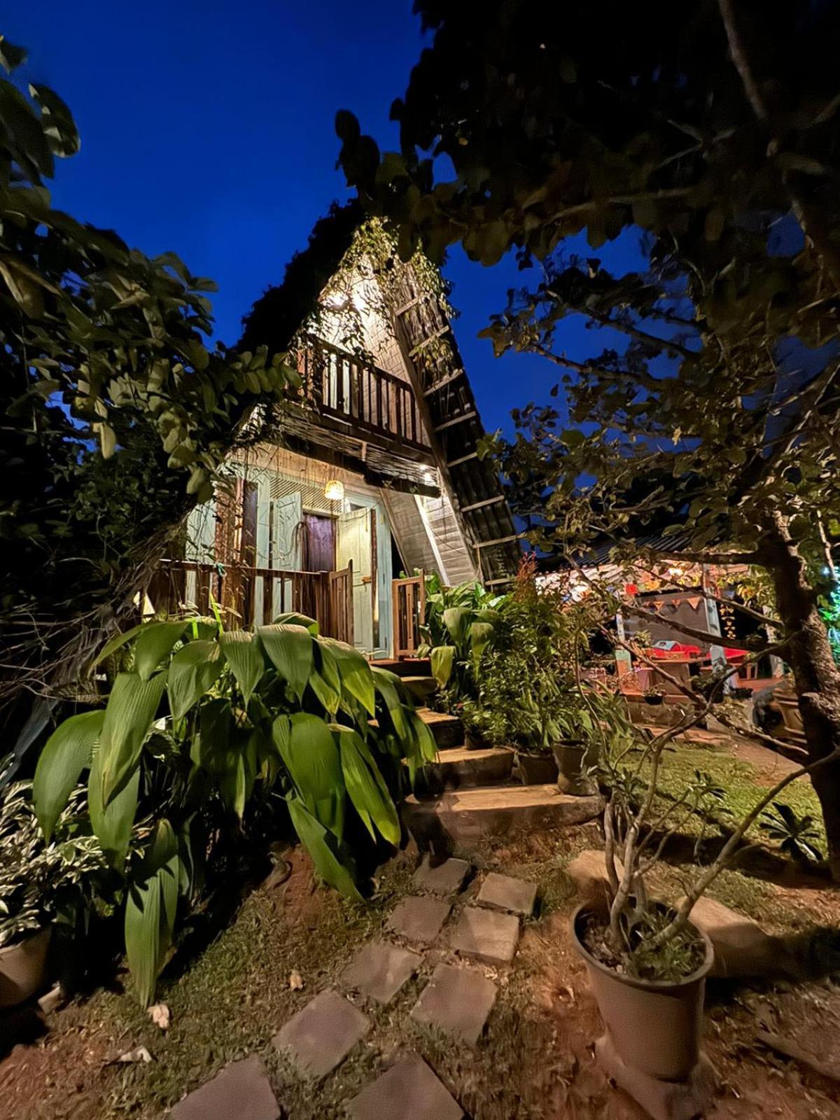 Villa Ovita Talpe Ngoại thất bức ảnh