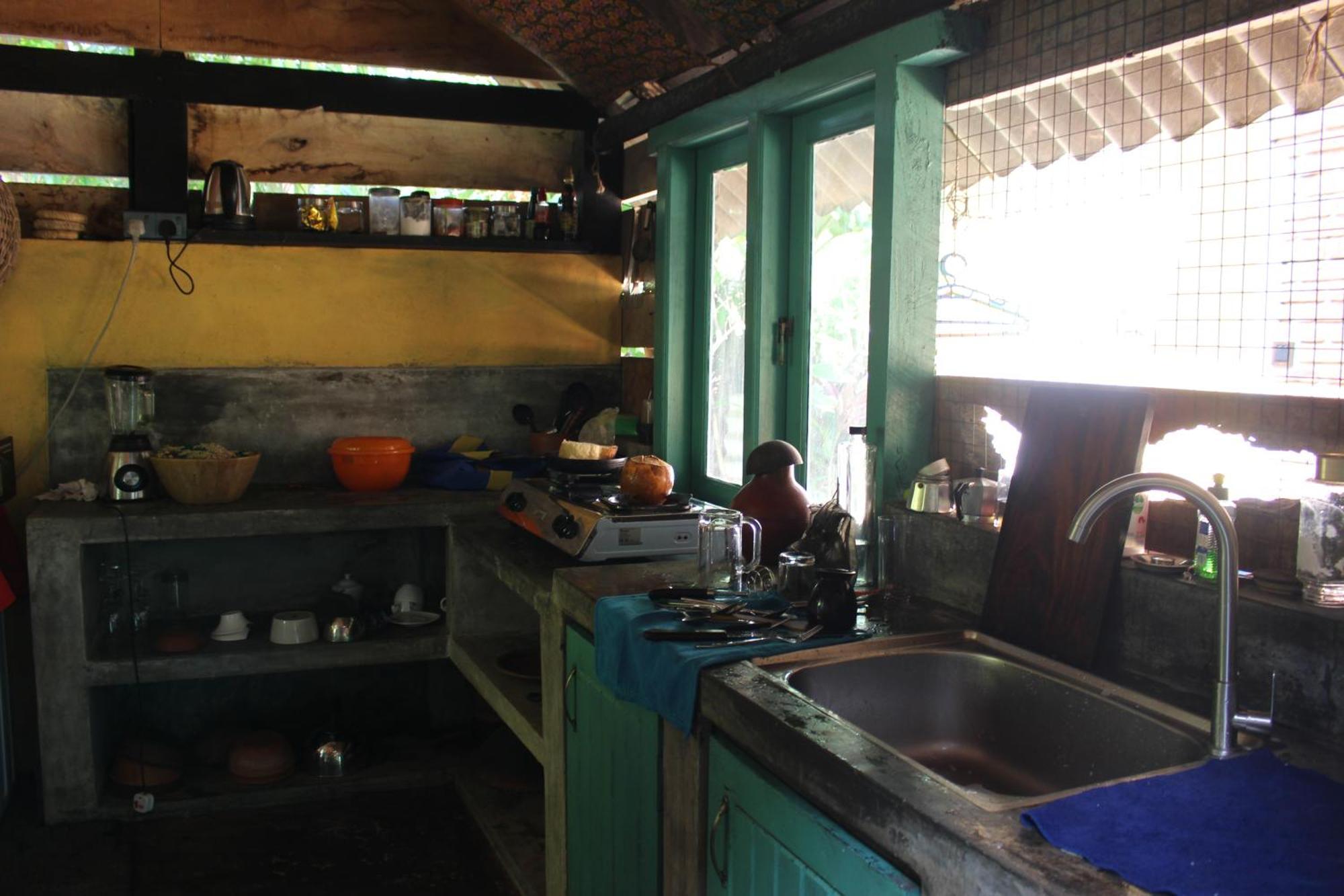 Villa Ovita Talpe Ngoại thất bức ảnh