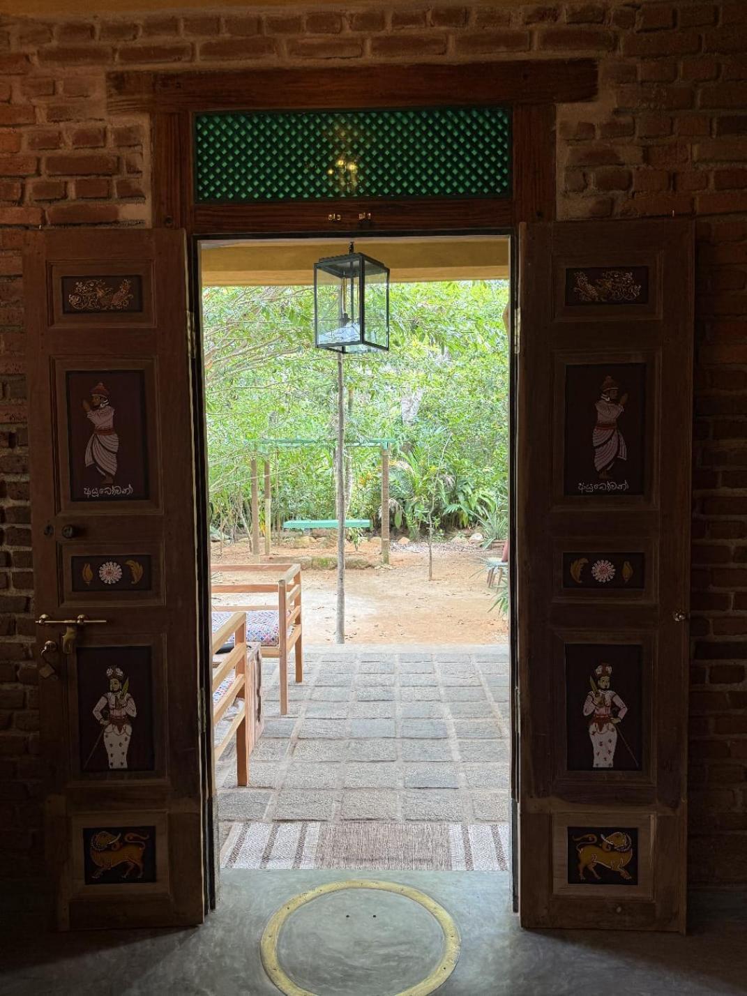 Villa Ovita Talpe Ngoại thất bức ảnh